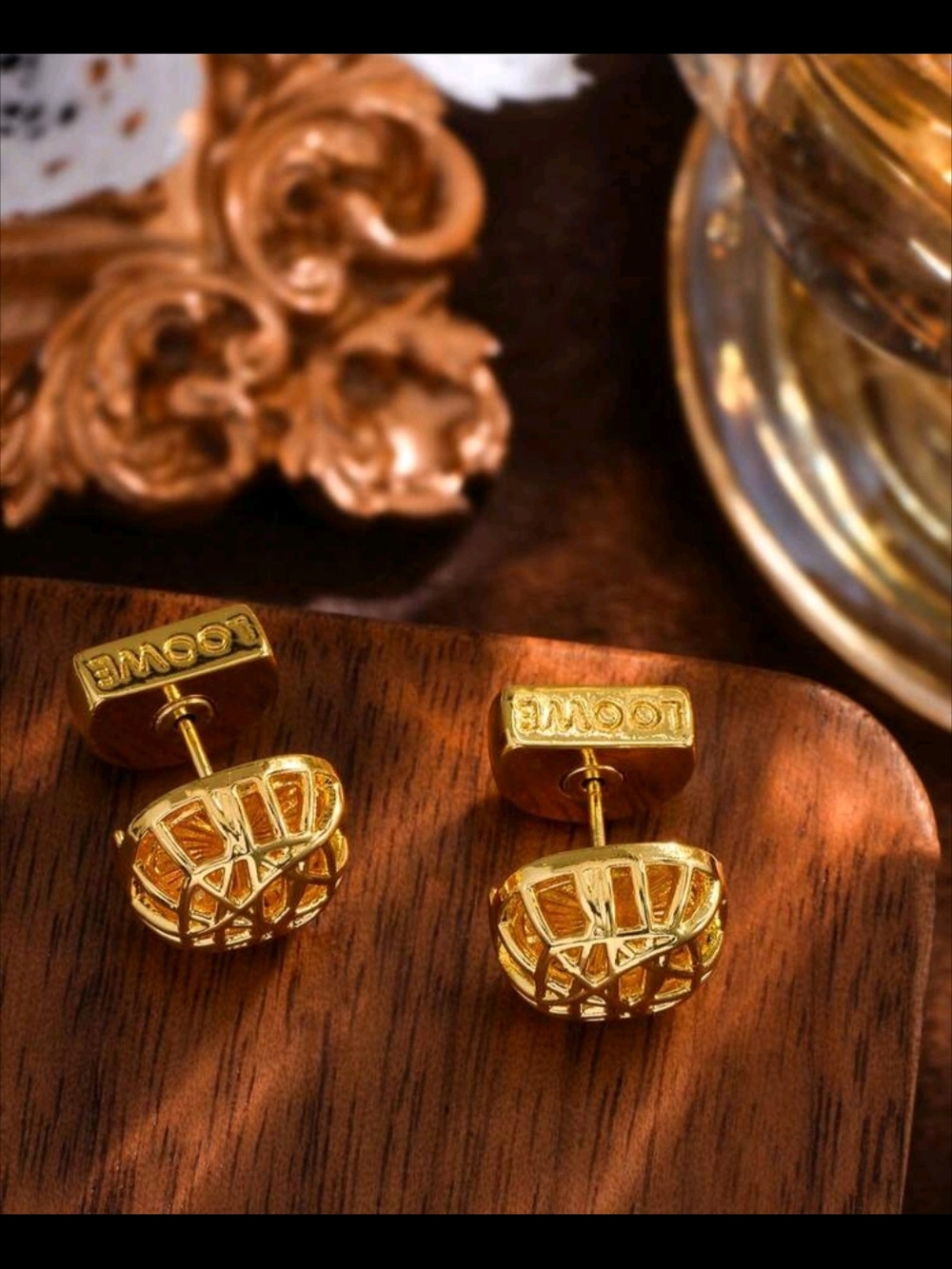 Fashion Jewelry Gold-Tone Logo Cufflinks Designer Style Motif Inspired Luxury - Picture 5 of 14